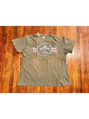 Men’s XL Boy Scouts of America BSA Vintage Style Army Green Graphic Shirt